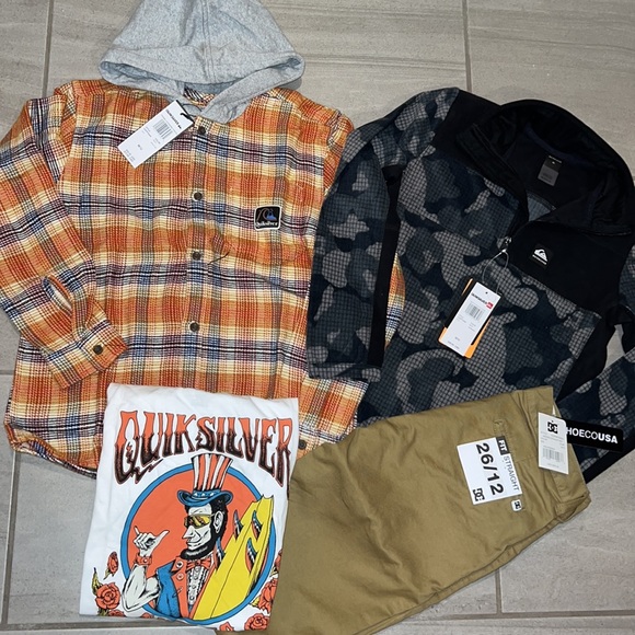 🔥 QUIKSILVER BOYS CLOTHING BUNDLE BOX DEAL LOT OF 4 items ALL NEW WITH TAGS 🔥 - Picture 5 of 6